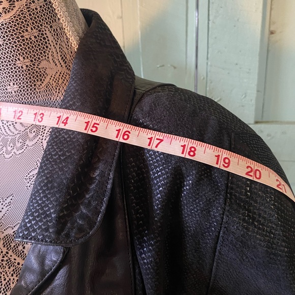 Gorgeous Jacqueline Ferrar Black Leather Trench Coat  - Size Small - Picture 16 of 16